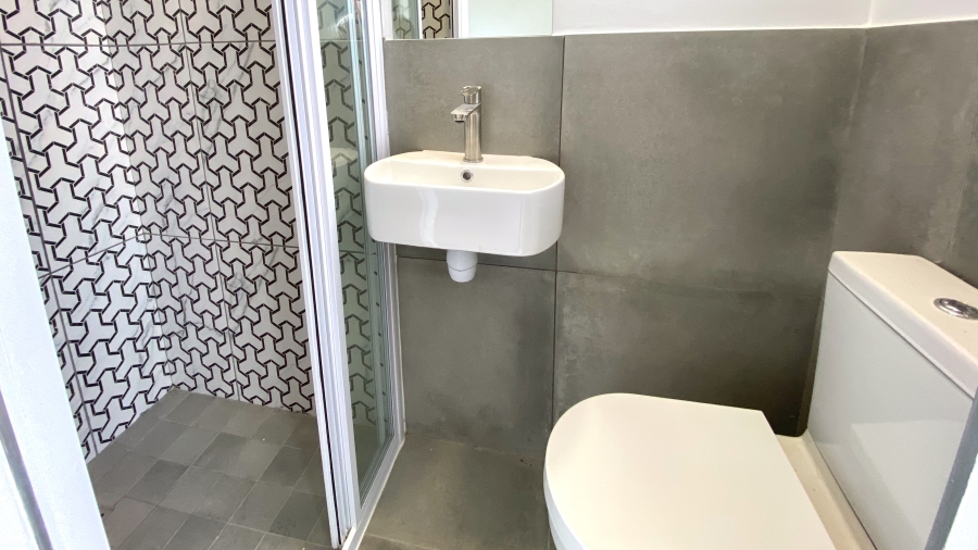 4 Bedroom Property for Sale in Shelley Point Western Cape